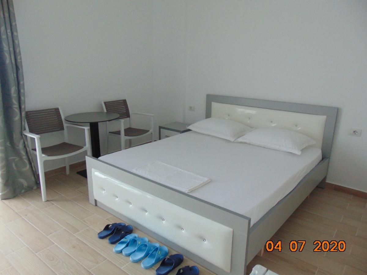 בורש South Coast Villa מראה חיצוני תמונה