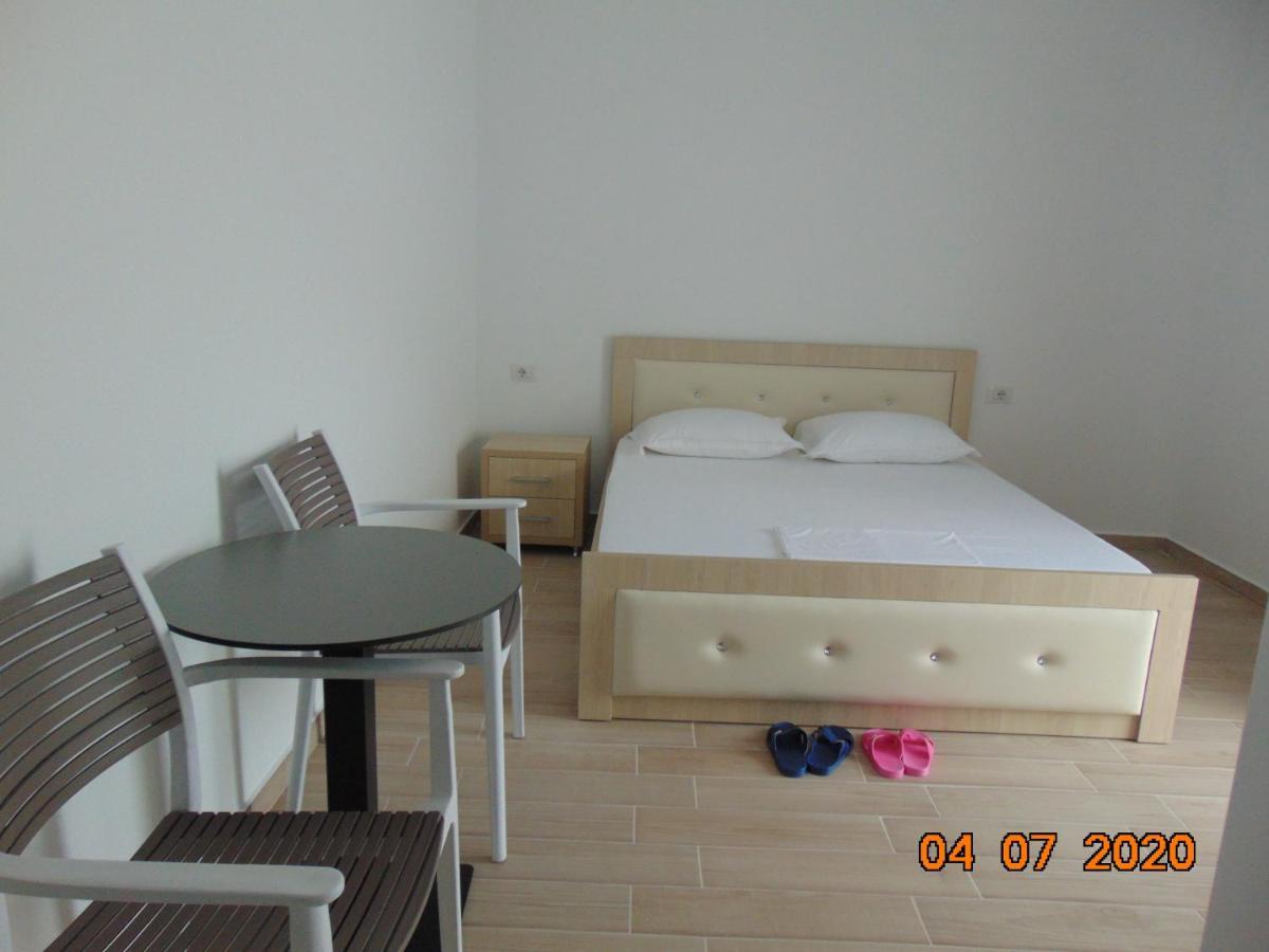 בורש South Coast Villa מראה חיצוני תמונה
